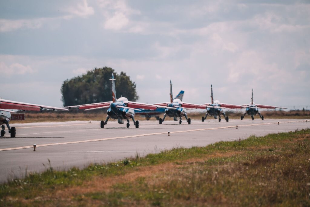 Image par défaut illustrant le propos de l'article La Patrouille de France et l’A400M Tactical Display de Coeur de Nacre